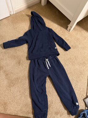 Honest navy matching set